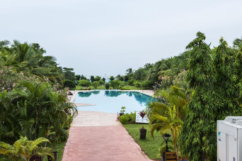 Chariot Beach Resort Mahabalipuram Exterior foto