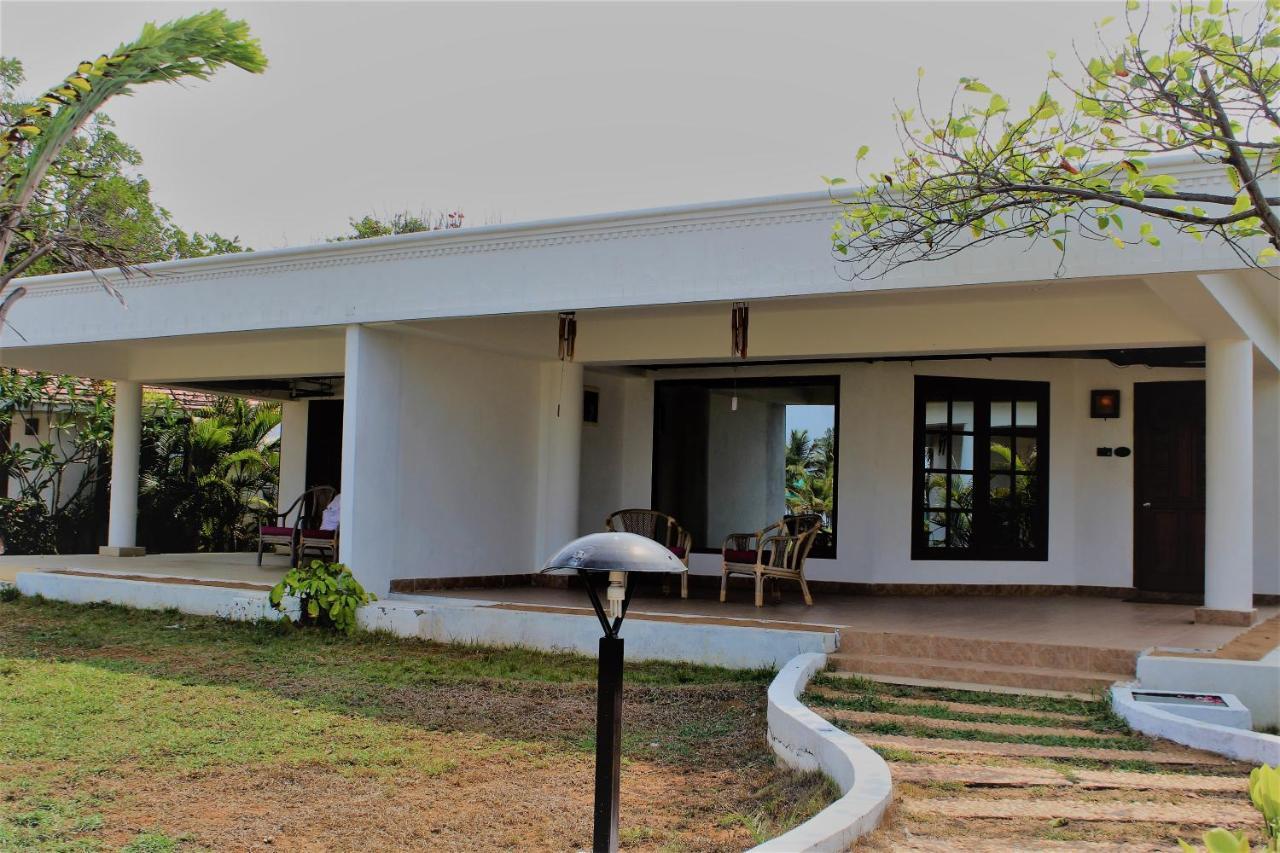 Chariot Beach Resort Mahabalipuram Exterior foto