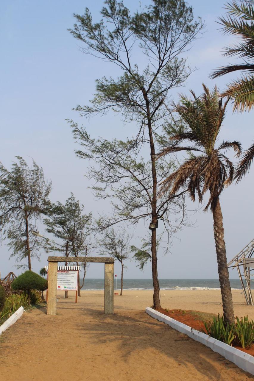 Chariot Beach Resort Mahabalipuram Exterior foto